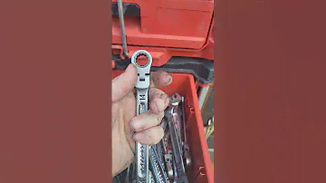 Milwaukee flex head ratchet wrench review